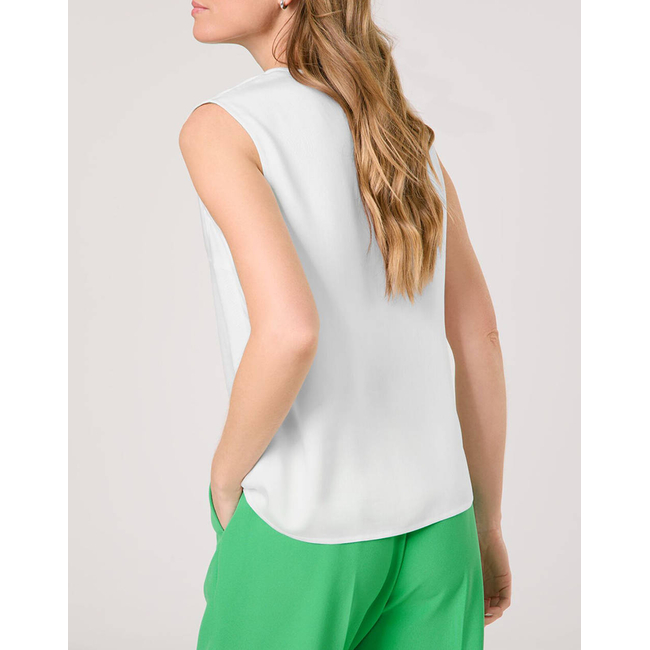 Product TAIFUN BLOUSE WITHOUT SLEEV base image
