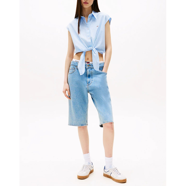 Product TOMMY JEANS TJW POPLIN FRONT KNOT SHIRT base image