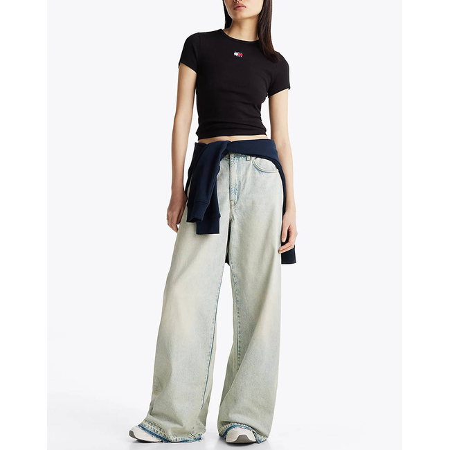 Product TOMMY JEANS TJW SLIM BADGE RIB TEE base image
