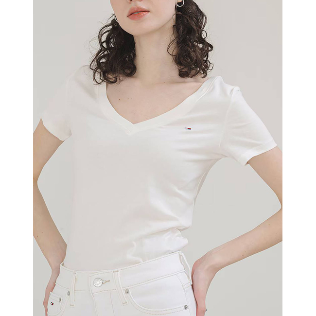 Product TOMMY JEANS TJW V-NECK TEE base image