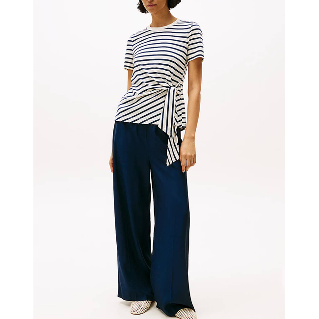 Product TOMMY HILFIGER KNOT BOAT-NK SS TEE base image