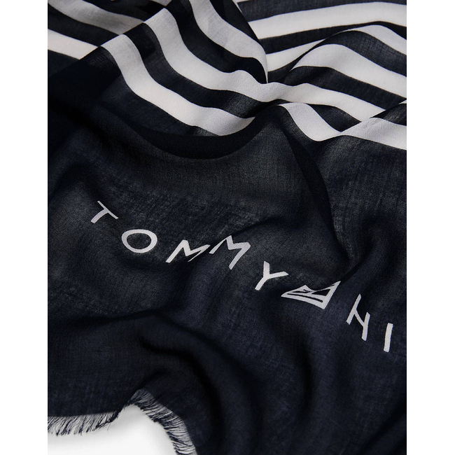 Product TOMMY HILFIGER ESSENTIAL FLAG SCARF base image