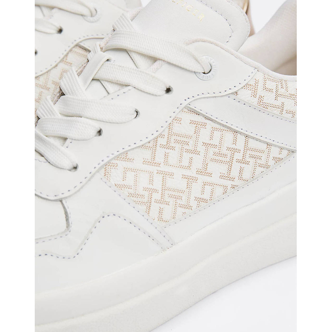 Product TOMMY HILFIGER LUX COURT SNEAKER MONOGRAM base image