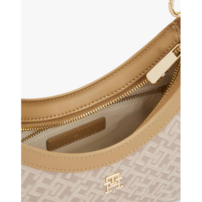 Product TOMMY HILFIGER TH JACQUARD SHOULDER BAG (Dimensions: 25 x 8 x 20.5cm) base image