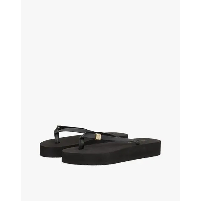 Product TOMMY HILFIGER ELEVATED CHIC BEACH SANDAL base image