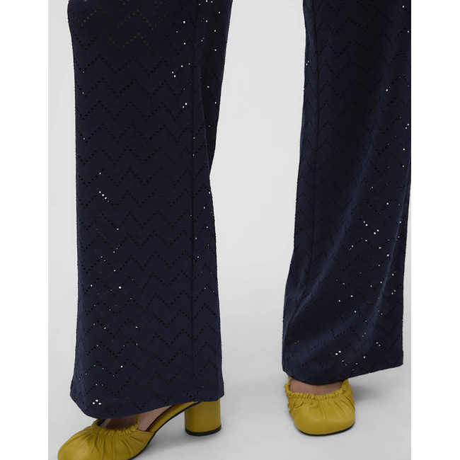 Product VERO MODA VMTHAS NW WIDE PANT JRS GA VO base image