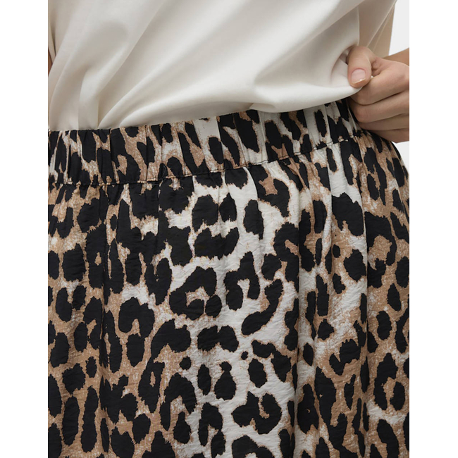 Product VERO MODA VMJOSIE 7/8 SKIRT WVN GA base image