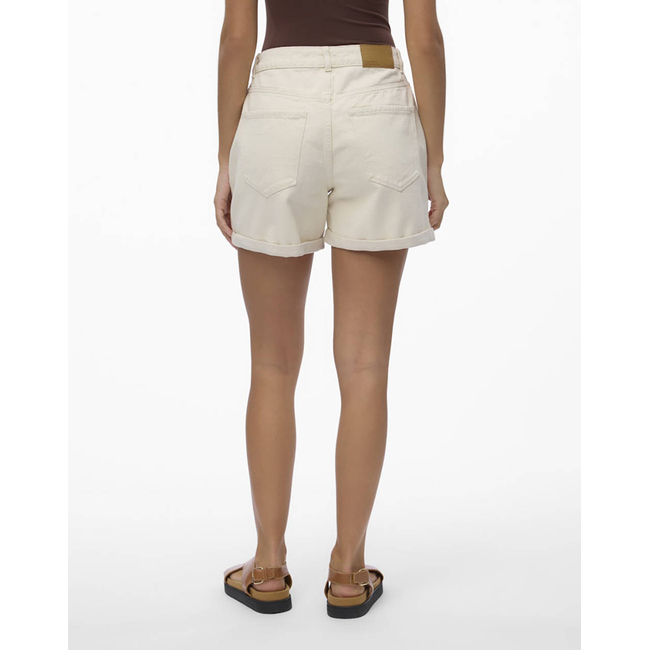 Product VERO MODA VMZURI HR LOOSE DENIM SHORTS MIX GA NOOS base image