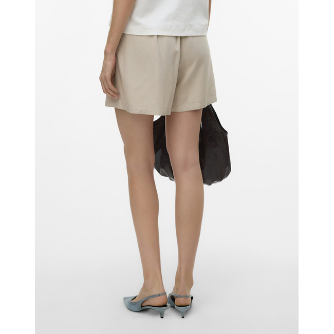 Product VERO MODA VMMYMILO H/W SHORTS WVN GA base image