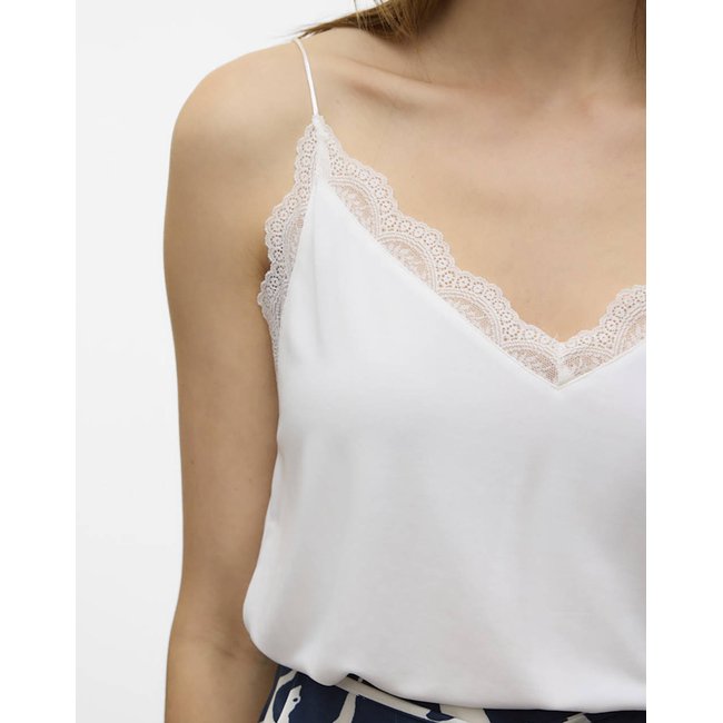 Product VERO MODA VMBIMILA SINGLET TOP JRS BTQ GA base image