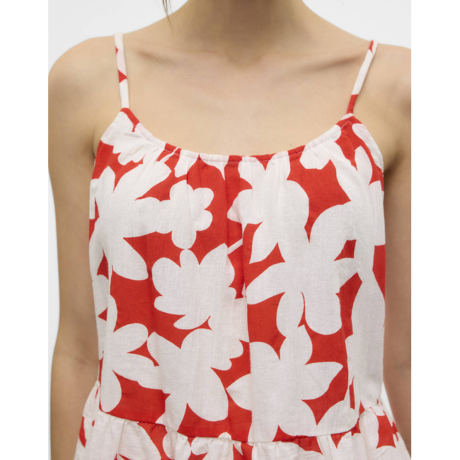 Product VERO MODA VMDICTHE SINGLET TOP WVN GA base image