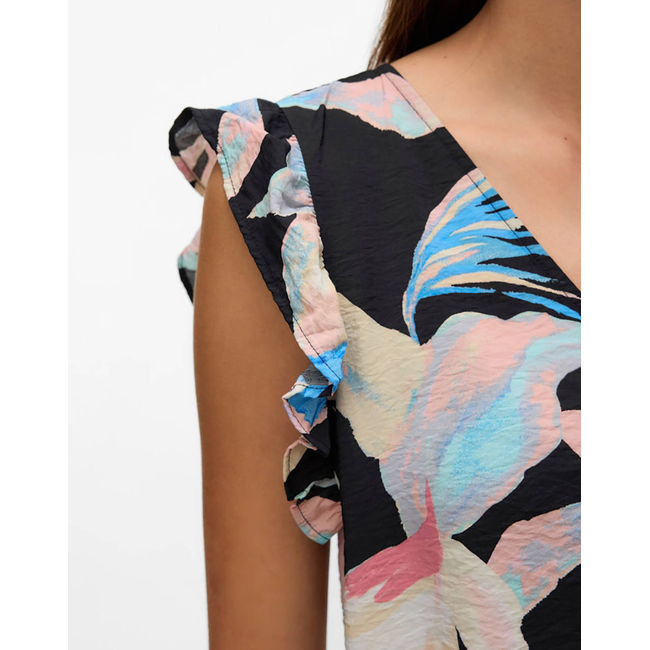 Product VERO MODA VMJOSIE SL V-NECK TOP WVN GA base image