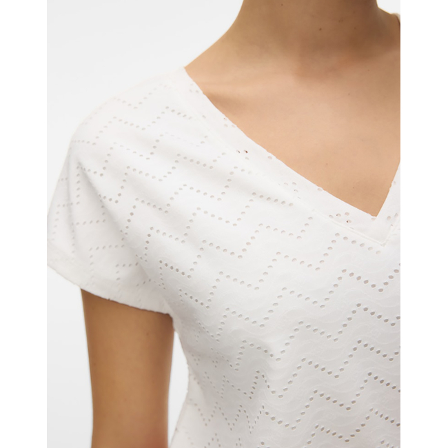 Product VERO MODA VMTHAS SS V-NECK TOP JRS GA VO base image