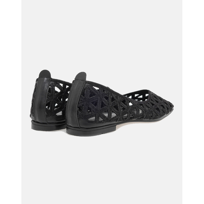 Product LARA CONTE MADRID FLATS base image