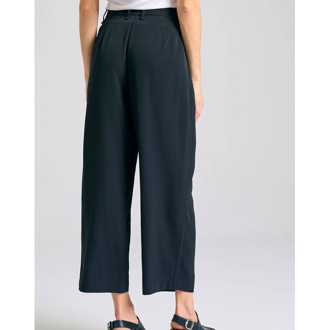 Product FUNKY BUDDHA Women's Casual Pants base image