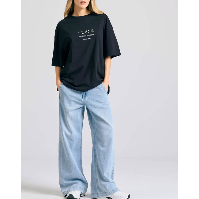 Product FUNKY BUDDHA Women's Short Sleeve T-Shirt With Print base image