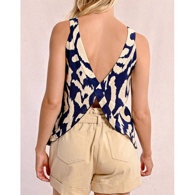 Product MOLLY BRACKEN LADIES WOVEN TOP base image