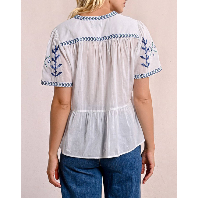 Product MOLLY BRACKEN LADIES WOVEN TOP base image