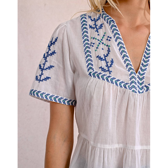 Product MOLLY BRACKEN LADIES WOVEN TOP base image
