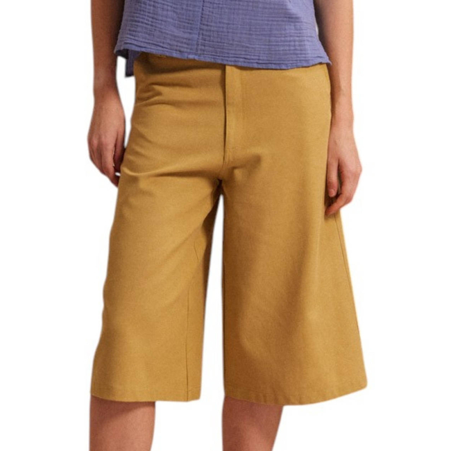 Product NAMASTE BERMUDA base image