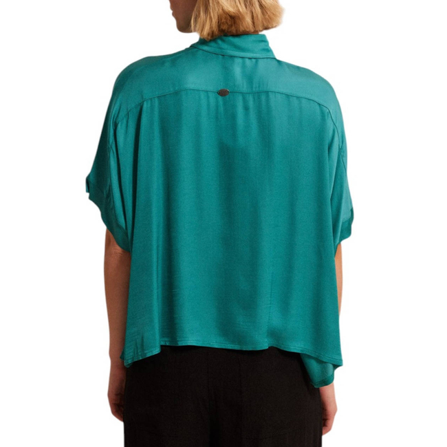 Product NAMASTE SHIRT base image