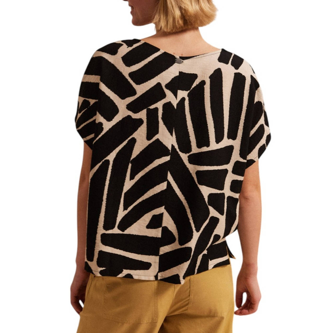 Product NAMASTE TUNIC base image
