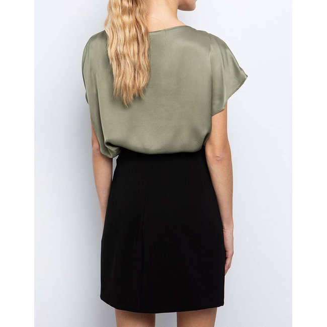 Product TOI&MOI TOP base image