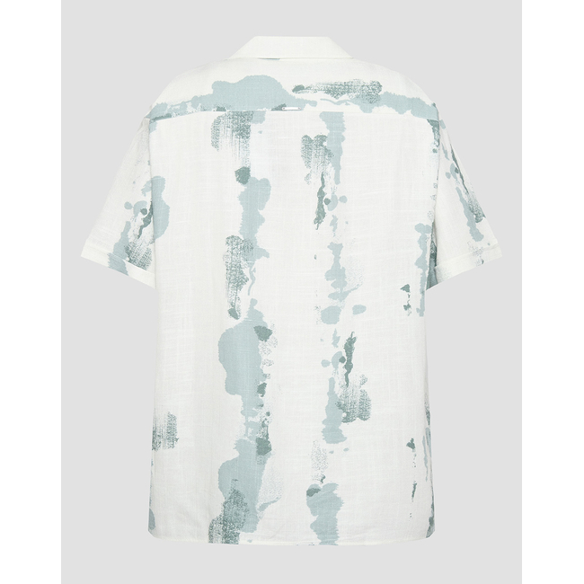 Product ANTONY MORATO MMSS00189FA430645 MIN OF 6 SHIRT HONOLULU RELAXED STRAIGHT FIT IN PRINTED SLUB VISCOSE BLEND FABRIC WITH LOGOED METAL BADGE ΜΠΛΟΥΖΑ ΑΝΔΡΙΚΟ base image