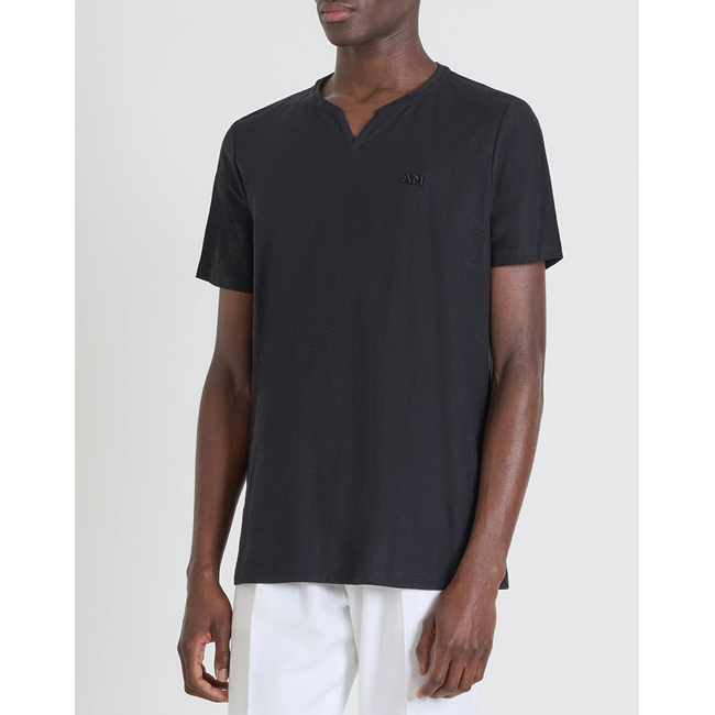 Product ANTONY MORATO MMKS02483FA100246 MIN OF 6 T-SHIRT REGULAR FIT IN SLUB COTTON FABRIC WITH EMBROIDERY LOGO ON FRONT ΜΠΛΟΥΖΑ ΑΝΔΡΙΚΟ base image