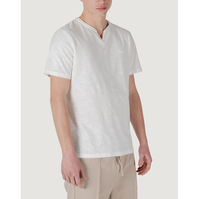 Product ANTONY MORATO MMKS02483FA100246 MIN OF 6 T-SHIRT REGULAR FIT IN SLUB COTTON FABRIC WITH EMBROIDERY LOGO ON FRONT MEN'S T-SHIRT base image