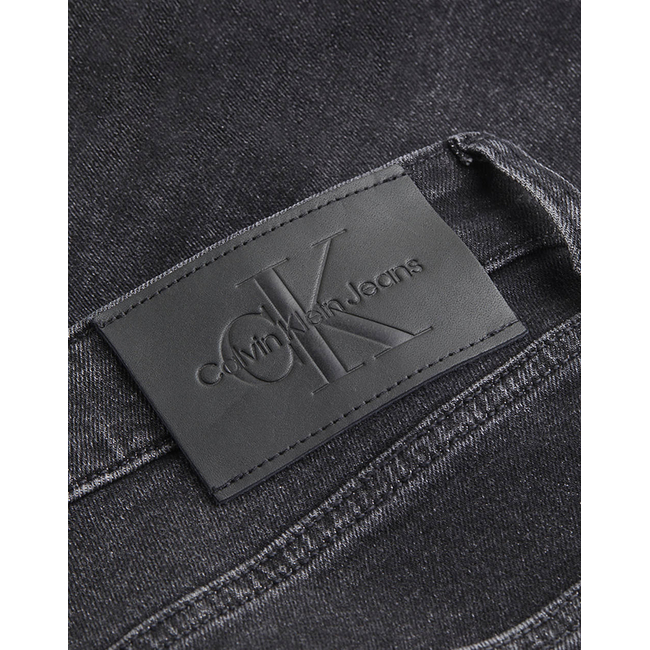 Product CALVIN KLEIN JEANS DAD JEAN base image