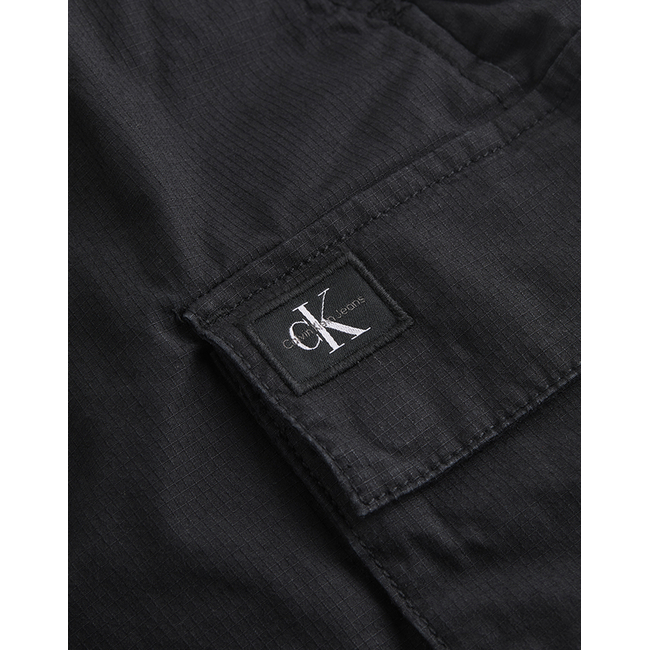Product CALVIN KLEIN JEANS WASHED CARGO SHORT base image