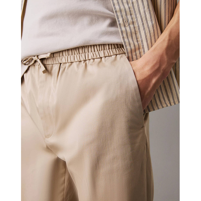 Product CALVIN KLEIN STRETCH SATEEN JOGGER base image