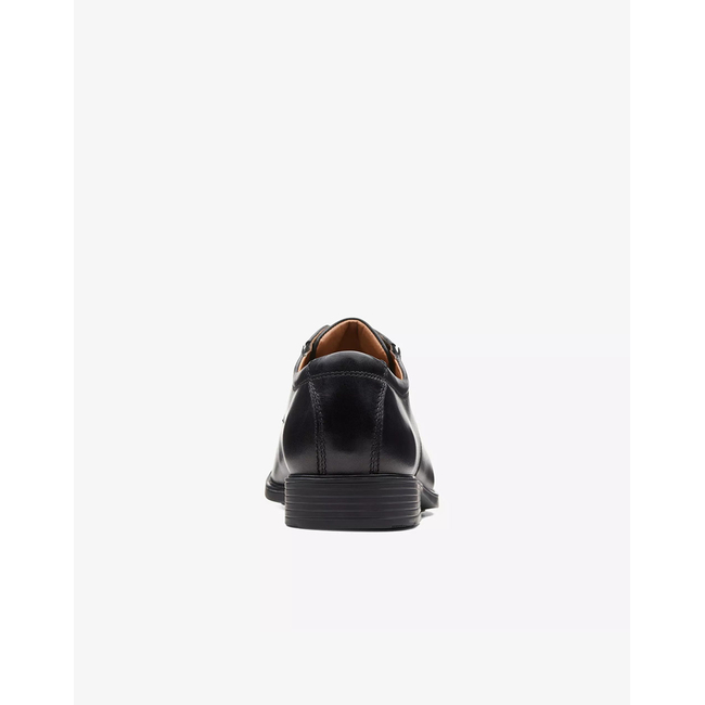 Product CLARKS Tilden Plain base image