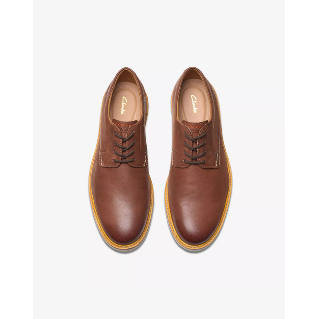 Product CLARKS Atticus LTLace base image