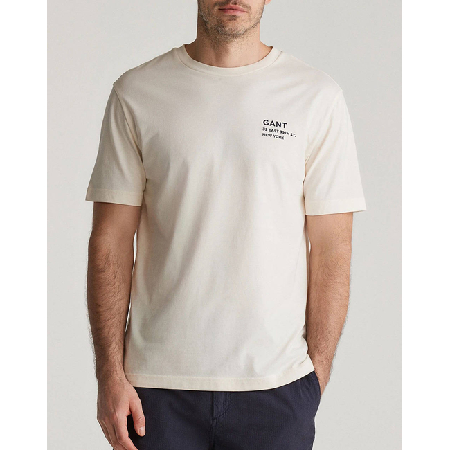 Product GANT ΜΠΛΟΥΖΑ ΚΜ SMALL GRAPHIC SS T-SHIRT base image
