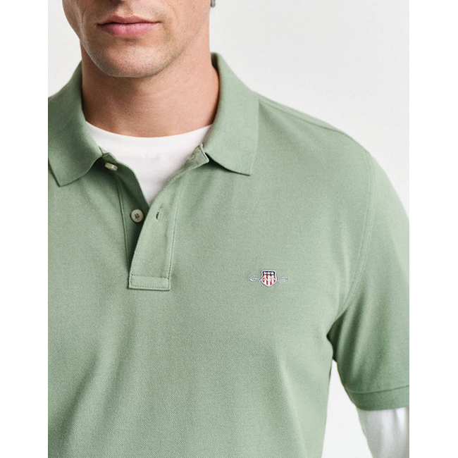 Product GANT ΜΠΛΟΥΖΑ ΚΜ REG SHIELD SS PIQUE POLO base image