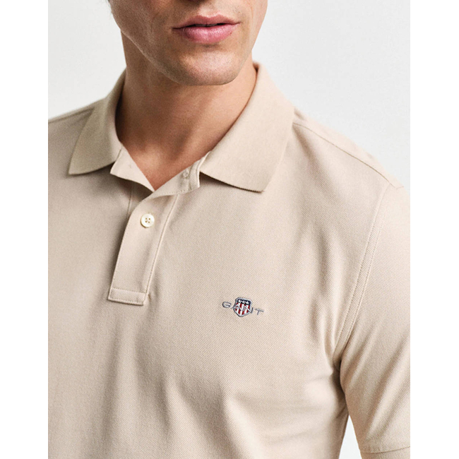 Product GANT ΜΠΛΟΥΖΑ ΚΜ REG SHIELD SS PIQUE POLO base image