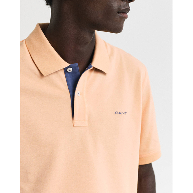 Product GANT KM REG CONTRAST PIQUE SS POLO T-SHIRT base image