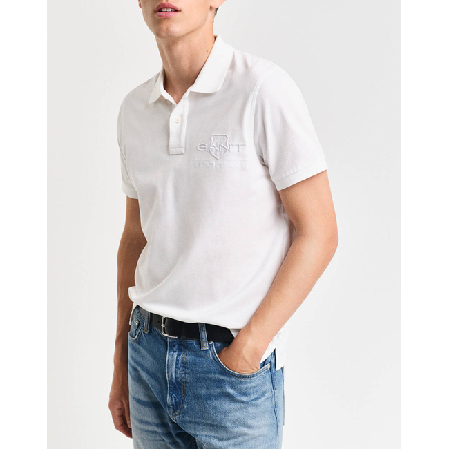 Product GANT REG TONAL SHIELD SS POLO base image