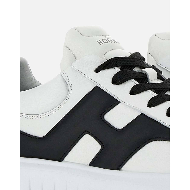 Product HOGAN SNEAKER base image