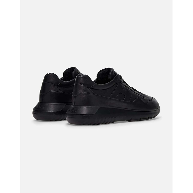 Product HOGAN SNEAKER base image