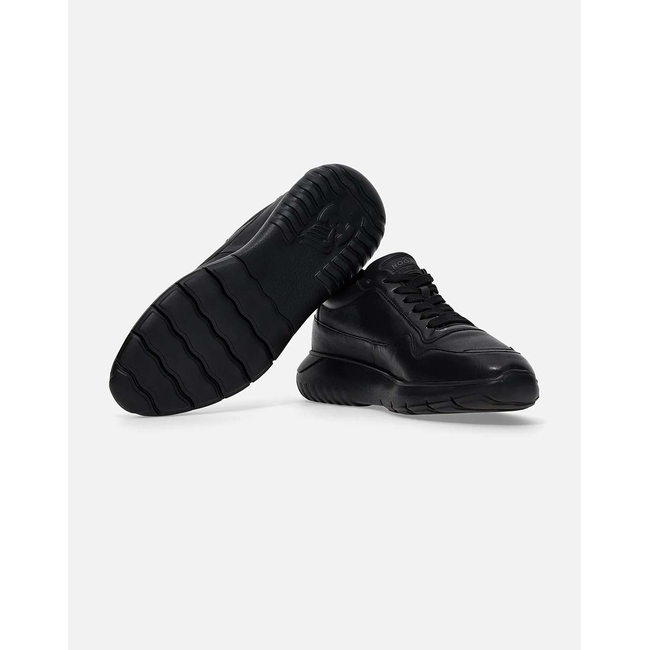 Product HOGAN SNEAKER base image