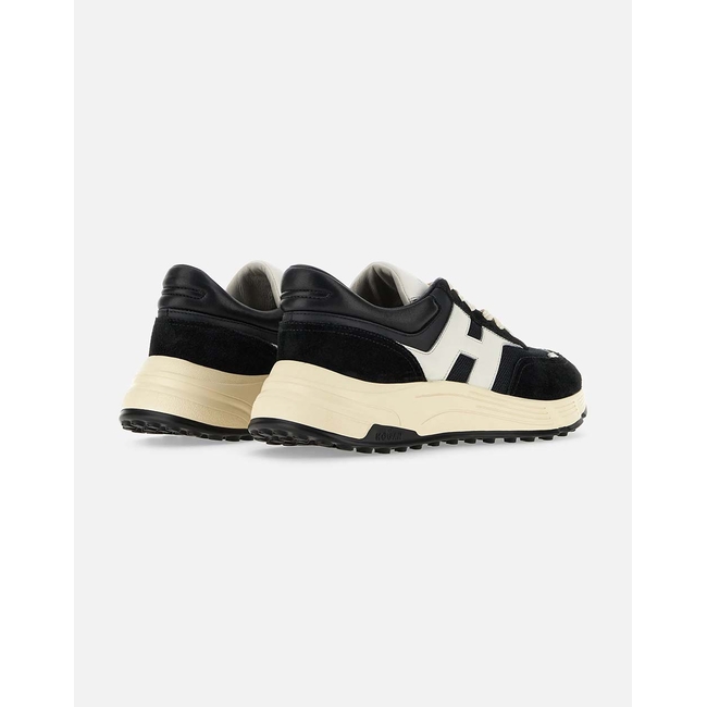 Product HOGAN SNEAKER base image