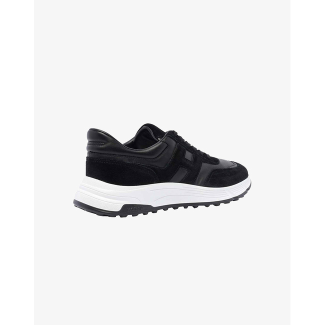 Product HOGAN SNEAKER base image