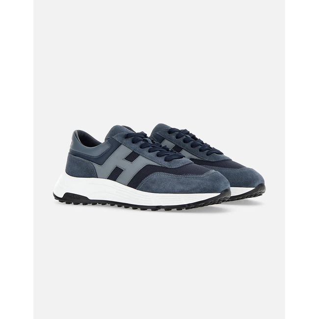 Product HOGAN SNEAKER base image