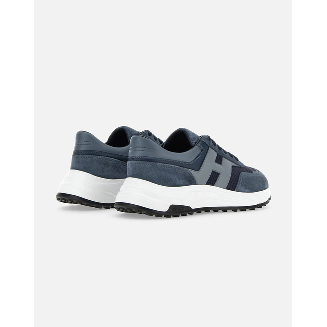 Product HOGAN SNEAKER base image