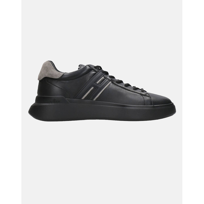 Product HOGAN SNEAKER base image