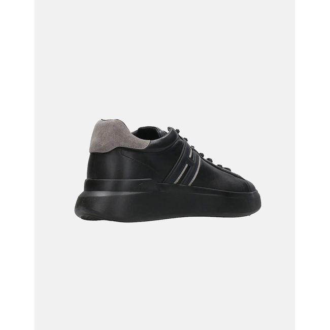 Product HOGAN SNEAKER base image