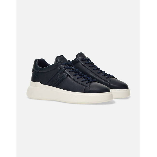 Product HOGAN SNEAKER base image